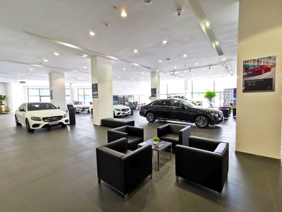 深圳中升之星 專業(yè)的汽車銷售與全方位服務